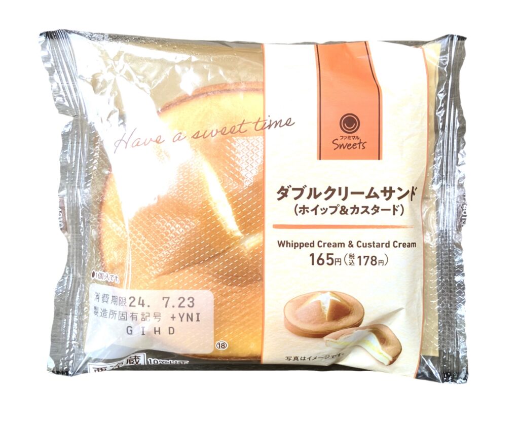 familymart-sweet-double-cream-sand-whipped-custard-package